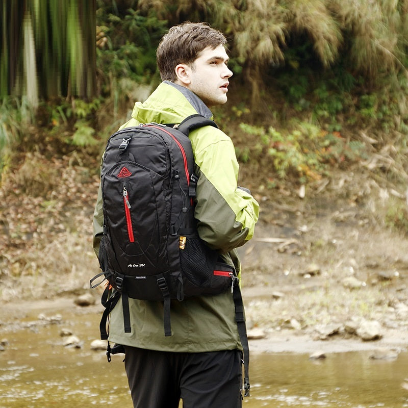 Outdoor Mountaineering Hiking Nylon Backpack