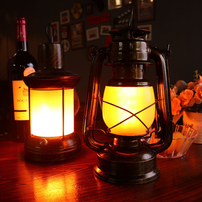 Retro Outdoor Camping Kerosene Lamp