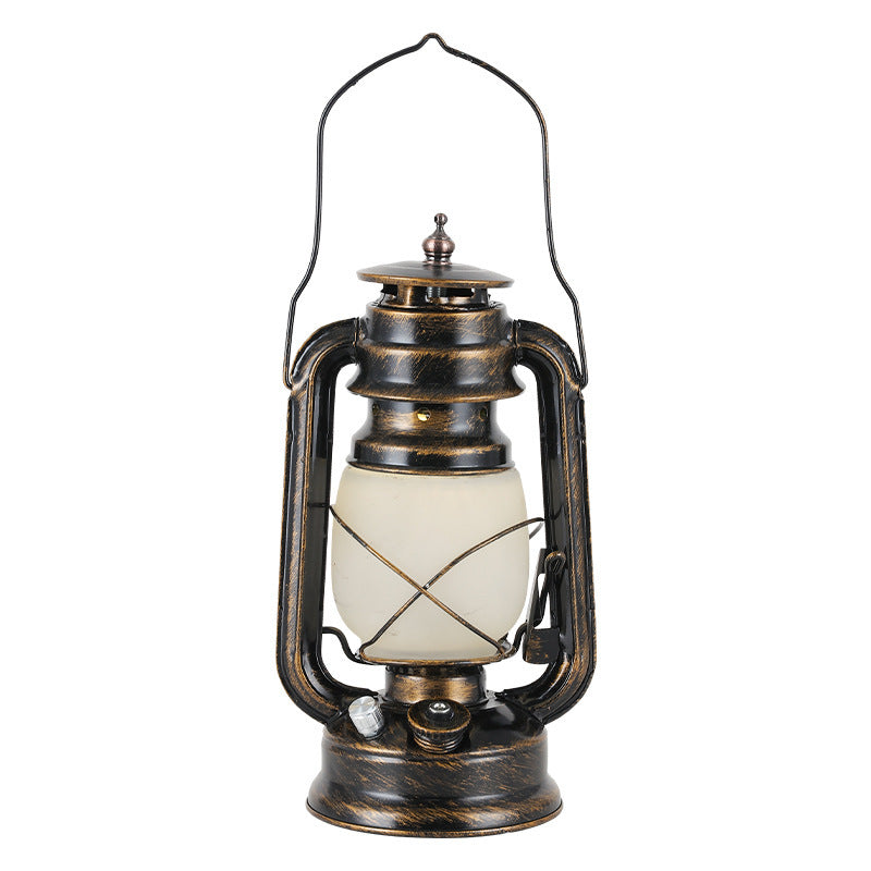 Retro Outdoor Camping Kerosene Lamp